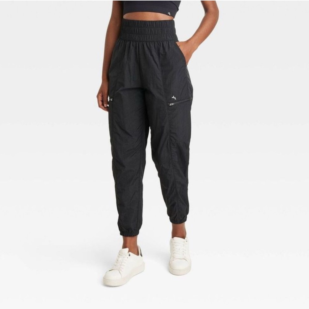 Joy Lab Black Highwaisted Nylon Cargo Jogger Pants Size XL